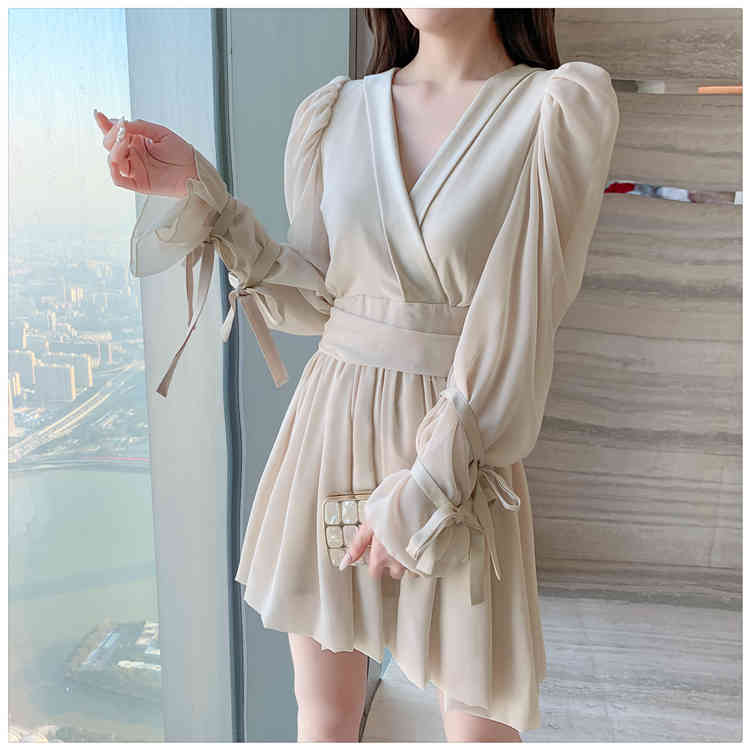 Vintage Female Elegant V-Neck Puff Long Sleeve Women High Waist Chiffon Dress Spring Fashion Pleated Vestidos femme 210519