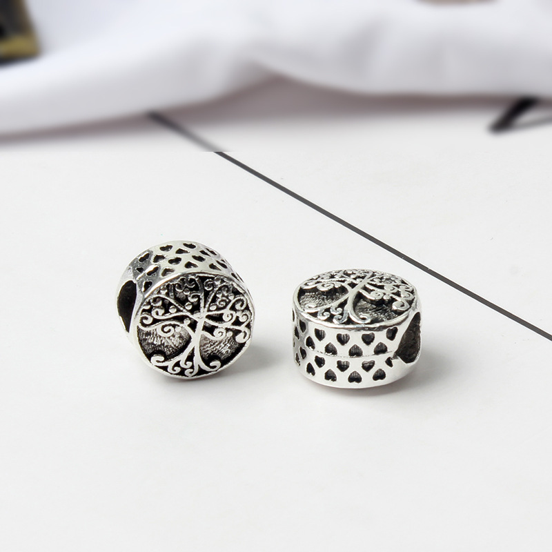 Wholesale 30Pcs Family Tree Love Shows Charm 925 Sterling Silver European Charms Beads Fit Pandora Bracelets Snake Chain Fashion 262 W2, Black
Wholesale 30Pcs Family Tree Love Shows Charm 925 Sterling Silver European Charms Beads Fit Pandora Bracelets Snake Chain Fashion 262 W2, Black