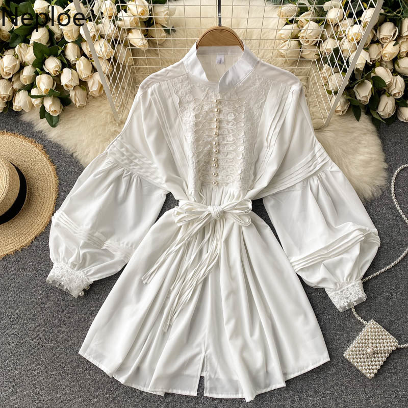 Neploe White Dress Temperament Stand Neck Slim Lace Short Vestidos Vintage Lantern Sleeve Loose Robe Heavy Pleated Dresses 4G907 210422