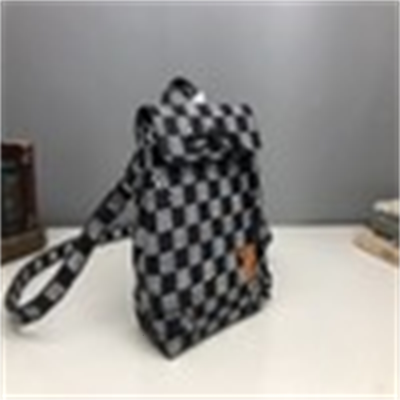 m60453 backpack men messenger crossbody bags shoulder bags business bags pouches ws3w, Red;black
m60453 backpack men messenger crossbody bags shoulder bags business bags pouches ws3w, Red;black