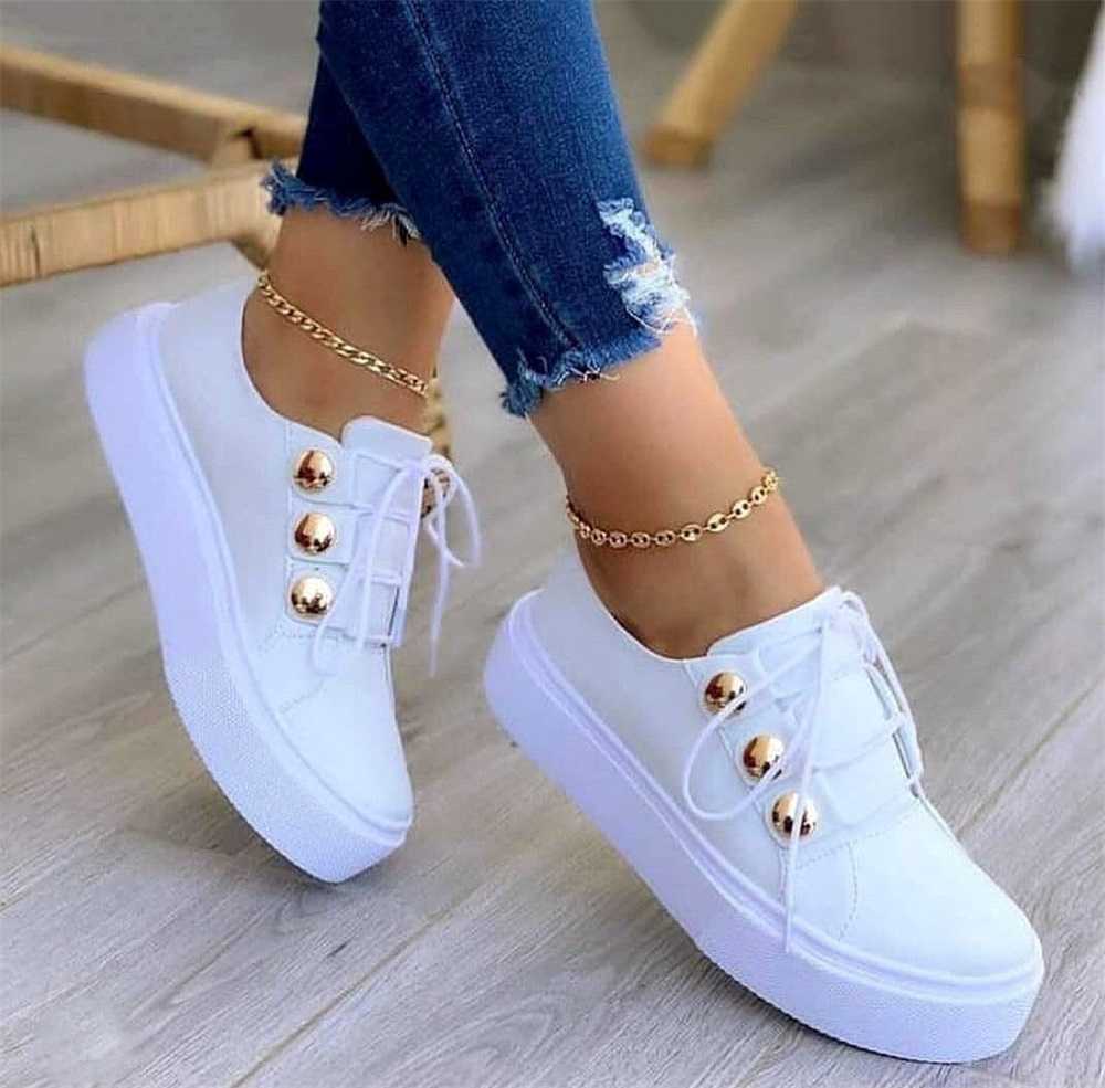 New Trendy Sneakers Women 2021 Autumn Round Toe Ladies Lace Up Vulcanized Shoes Home Outdoor Walking Sport Casual Shoes Y0907