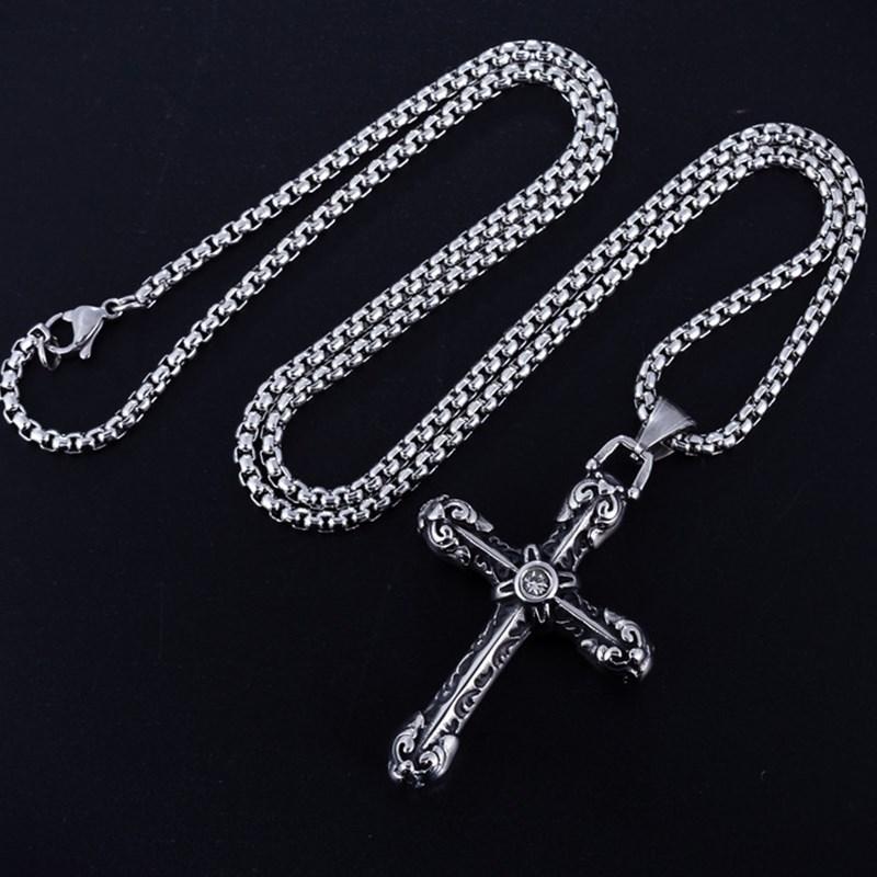 Pendant Necklaces A Hundred Retro Cross Titanium Steel Necklace Personality Overbearing Short Money Chain With Jewelry
Pendant Necklaces A Hundred Retro Cross Titanium Steel Necklace Personality Overbearing Short Money Chain With Jewelry