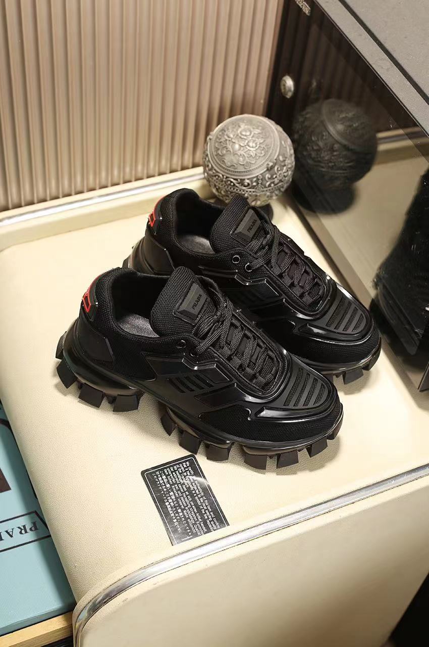 2021 Fashion hot style Men's and women's designer shoes oversize shoes lightweight rubber soles 3D casual plussize shoes 35 to 45 sizes a1, Black
2021 Fashion hot style Men's and women's designer shoes oversize shoes lightweight rubber soles 3D casual plussize shoes 35 to 45 sizes a1, Black