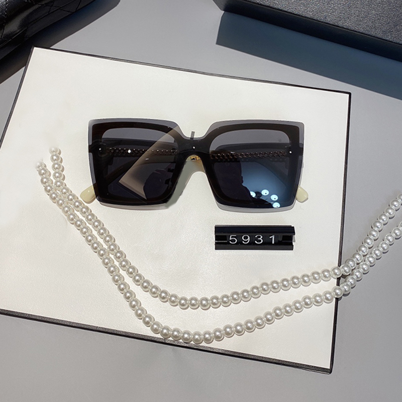 Designer Sunglasses For Woman Men Fashion Full Letter Sun Glasses Eyewear Metal Gold Sunglass For Woman Eyeglass D2203154Z
Designer Sunglasses For Woman Men Fashion Full Letter Sun Glasses Eyewear Metal Gold Sunglass For Woman Eyeglass D2203154Z