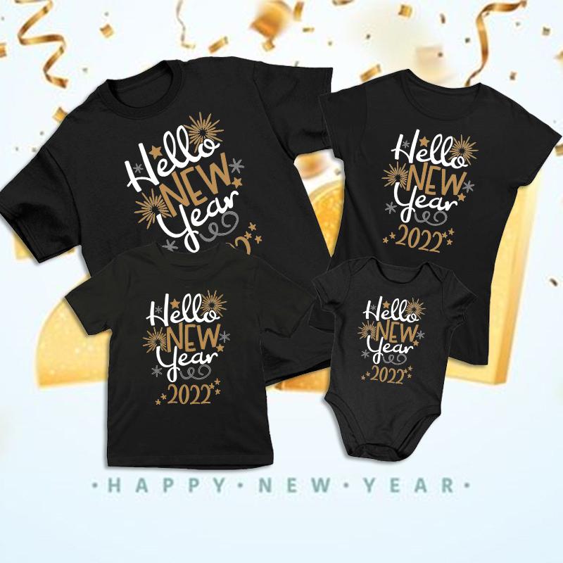 Women's T-Shirt Funny Hello 2022 Print Family Matching Clothes Look T Shirt Father Mother Kids Tshirt Baby Romper Year's Outfits Top, R2542
Women's T-Shirt Funny Hello 2022 Print Family Matching Clothes Look T Shirt Father Mother Kids Tshirt Baby Romper Year's Outfits Top, R2542