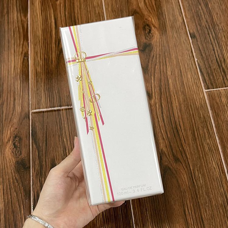 woman perfume women fragrance spray 100ml boutique gift box packaging floral fruity notes counter edition lady charming smell fast delivery
woman perfume women fragrance spray 100ml boutique gift box packaging floral fruity notes counter edition lady charming smell fast delivery