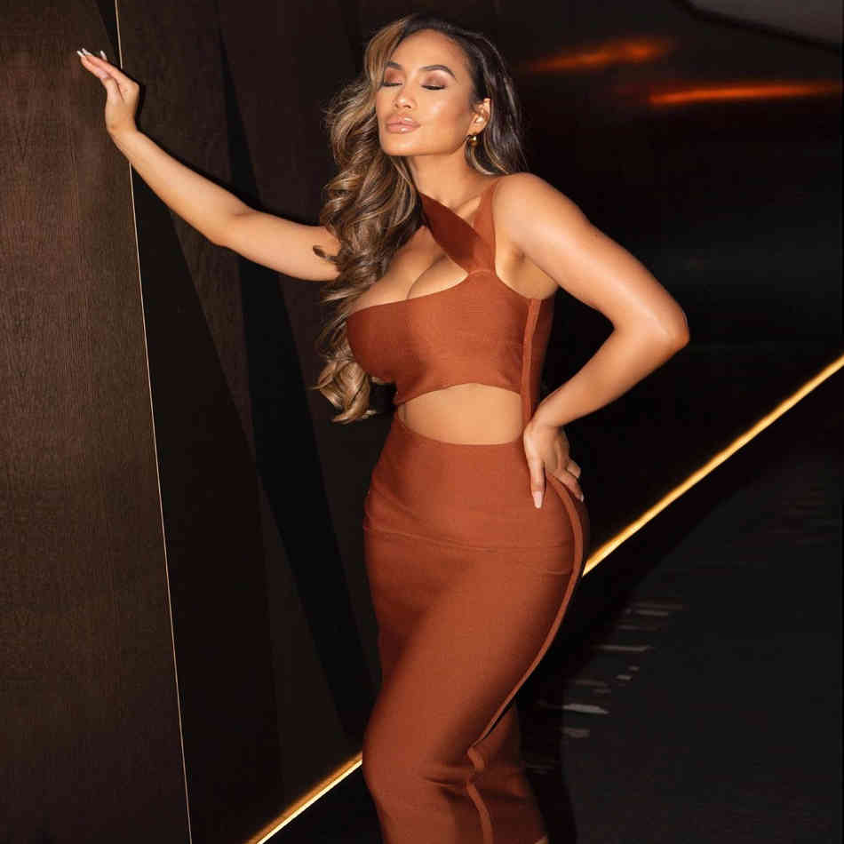 Summer Women Hollow Out Sleeveless Bodycon Bandage Dress Sexy Knee Length Green Club Celebrity Runway Party 210423