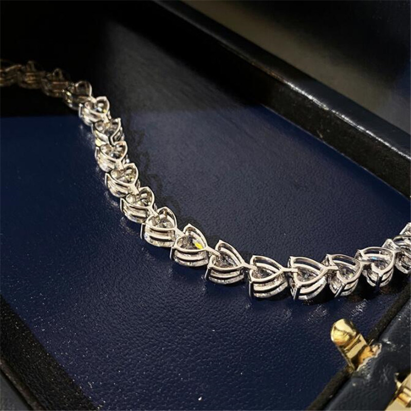 Choucong Brand Ins Top Sell Sweet Cut Wedding Bracelets 18K White Gold Fill High Quality Full Heart Shape 5A Zircon Moissanite Diamond Party Women Ban