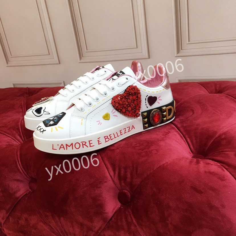 2021 Italy Trigreca sneakers men casual shoes brown 35-45 green blue print orange olive black silver white pink royal deep grey mens fashion running trainers hc191008, Choose the color
2021 Italy Trigreca sneakers men casual shoes brown 35-45 green blue print orange olive black silver white pink royal deep grey mens fashion running trainers hc191008, Choose the color