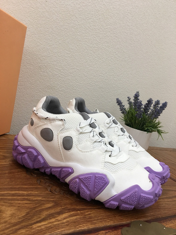 New Large Size Autumn and Winter Boots Women 2021 Fashion Rhinestone Matte Cow Leather Shoes Women Boots Non-slip Plus, 03
New Large Size Autumn and Winter Boots Women 2021 Fashion Rhinestone Matte Cow Leather Shoes Women Boots Non-slip Plus, 03