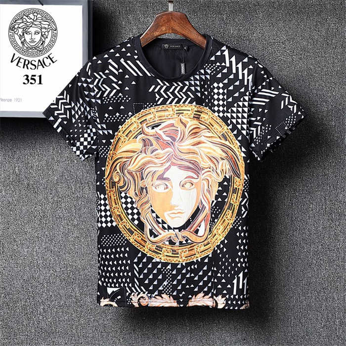 Summer fashion men and women round collar stick diamond T-shirt high quality pullover printed letter shirt casual embroidered short sleeve T, White;black
Summer fashion men and women round collar stick diamond T-shirt high quality pullover printed letter shirt casual embroidered short sleeve T, White;black