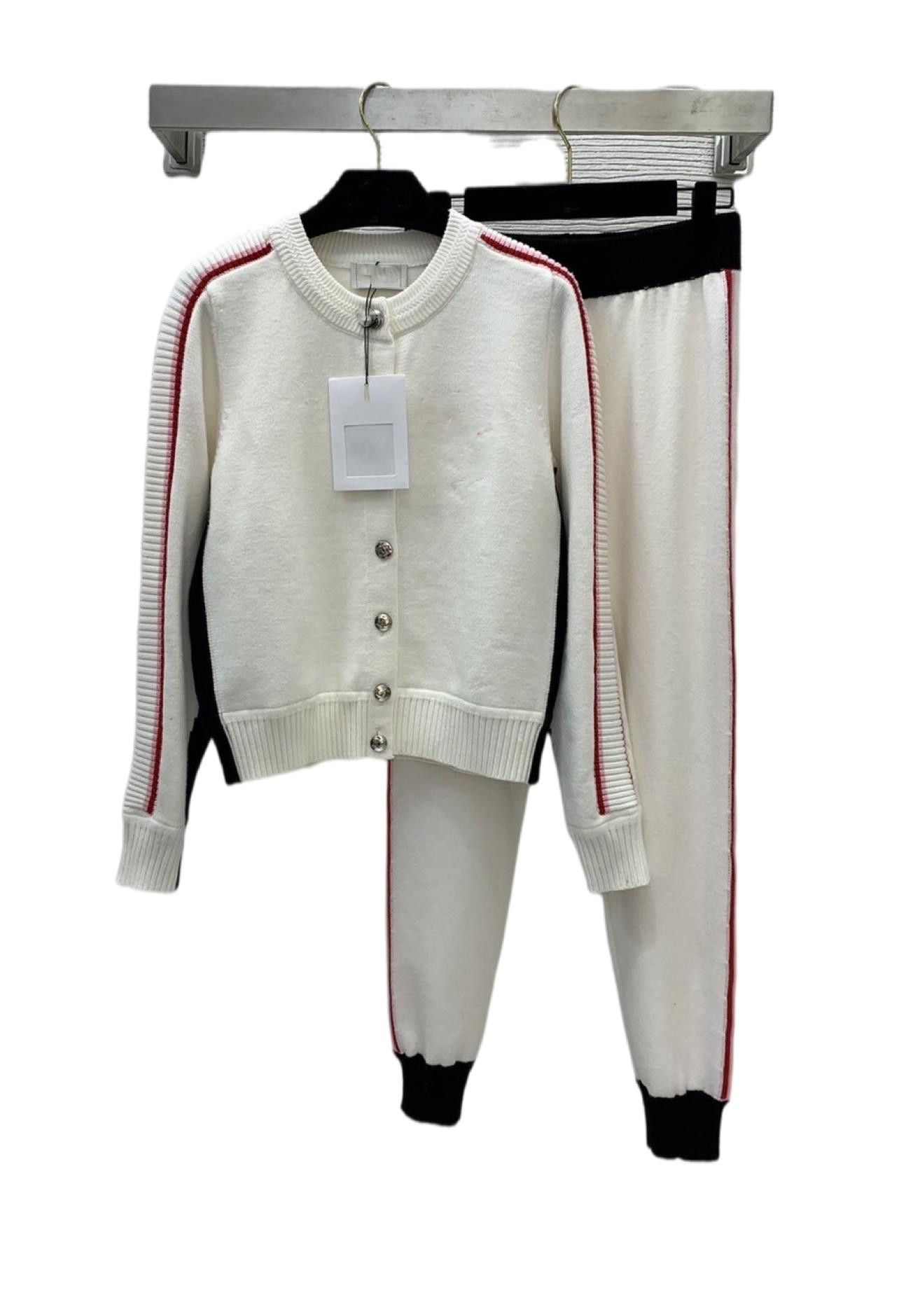 Luxury Women's Two Piece Pants 2021 Autumn Winter O Neck Long Sleeve Sweater Brand Same Style Designer Clothing 1204-1, Multi
Luxury Women's Two Piece Pants 2021 Autumn Winter O Neck Long Sleeve Sweater Brand Same Style Designer Clothing 1204-1, Multi