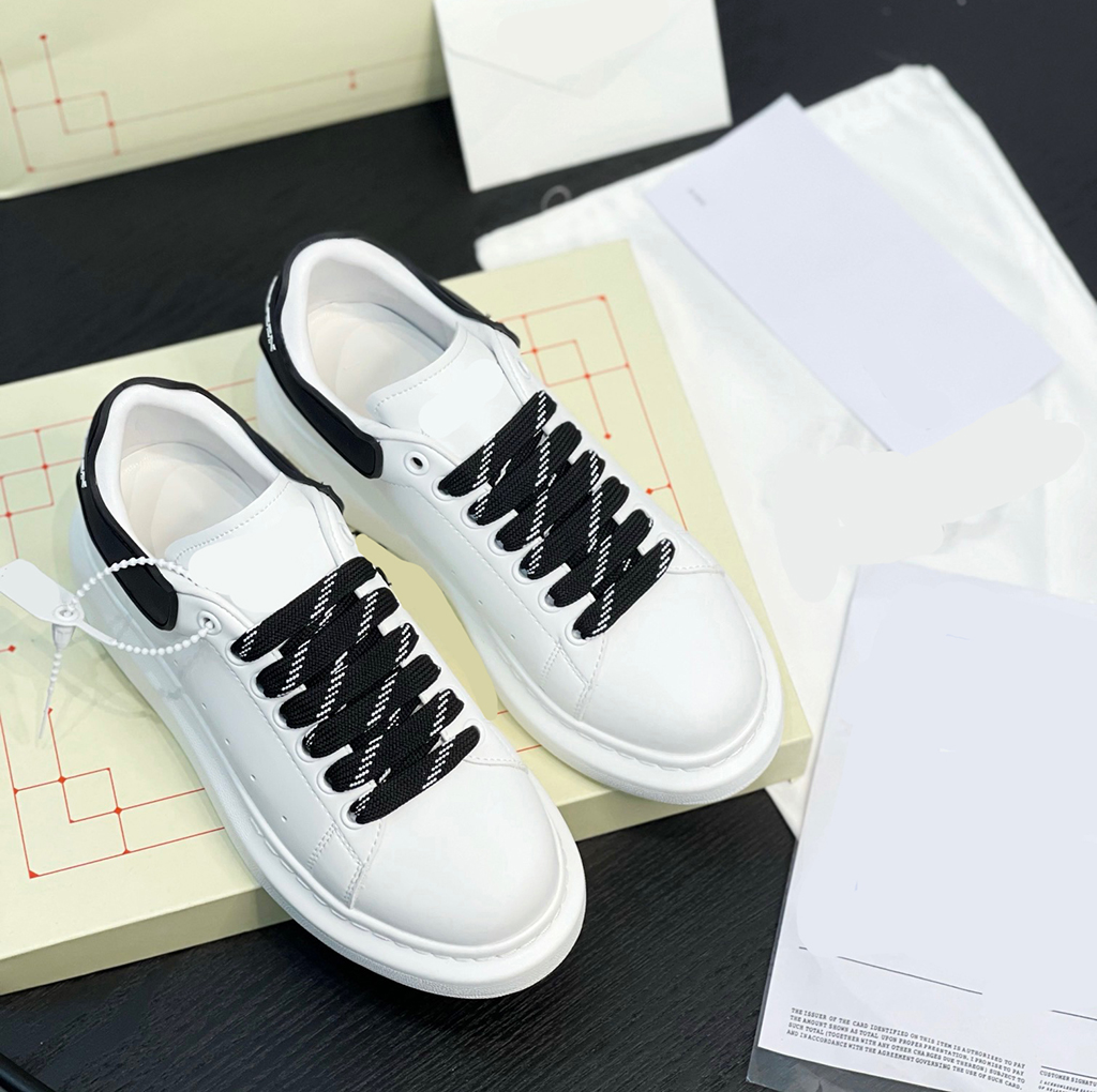 Wholesale Men Women Designer Casual Leather Velvet Shoes Paris Sneakers black White Fashion Womens Summer Flat Platform Trainer Sprot Sneaker With Box size 36-45, 29
Wholesale Men Women Designer Casual Leather Velvet Shoes Paris Sneakers black White Fashion Womens Summer Flat Platform Trainer Sprot Sneaker With Box size 36-45, 29