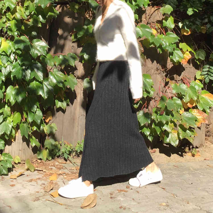 High Waist Splitting Knitted Long Skirt Women Elastic Solid Vintage Ladies Korean Spring Clothes 210514