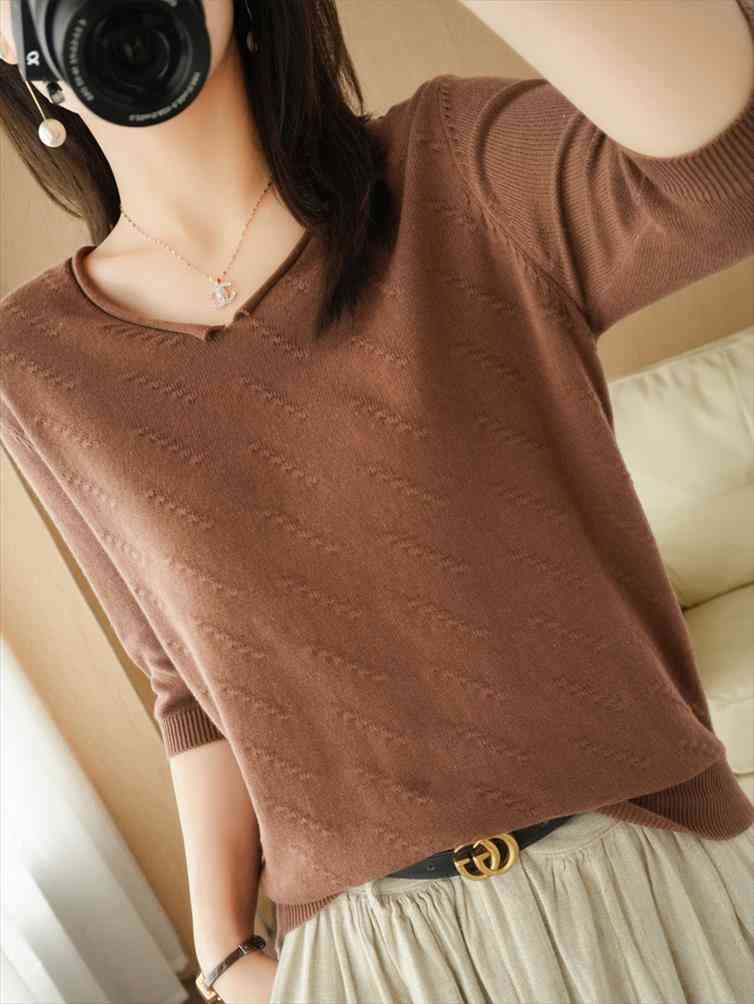 round neck cotton pullover womens casual solid color plus size women slim knit sweater short sleeve, White;black 
round neck cotton pullover womens casual solid color plus size women slim knit sweater short sleeve, White;black