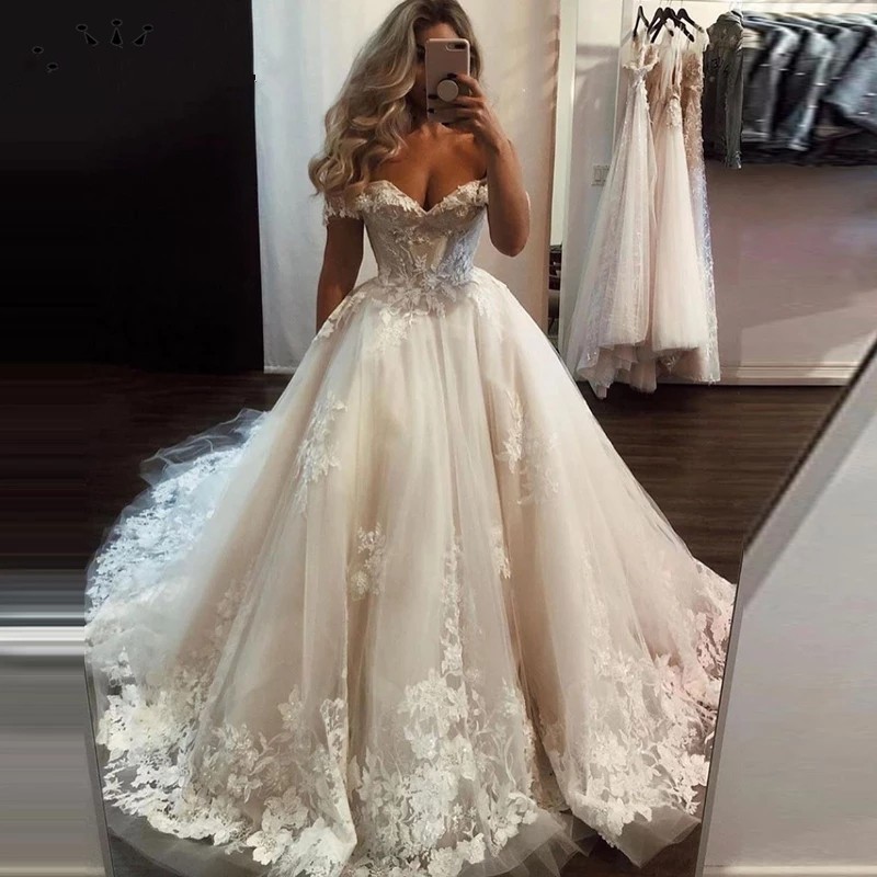 2022 Princess Floral Lace Wedding Dress Empire Waist Off The Shoulder Applique Tulle Corste Back Plus Size Bridal Dresses Women Country