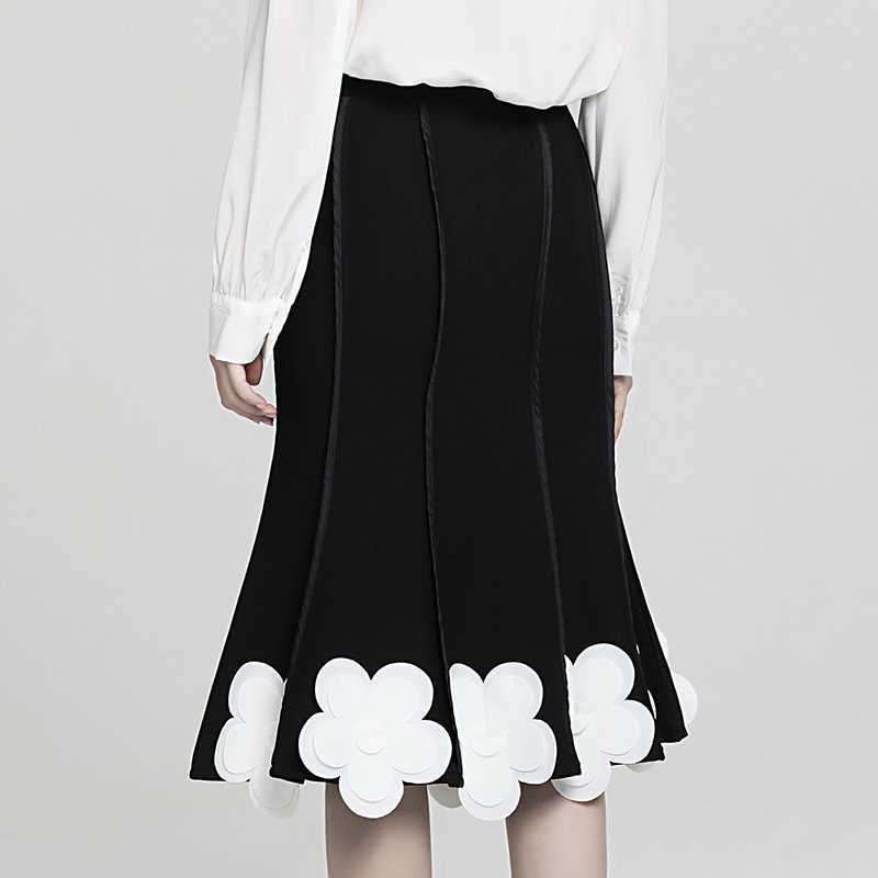 Hit Color Patchwork Appliques Skirt For Women High Waist Elegant Bodycon Pleated Midi Skirts Female Fashion Spring 210531