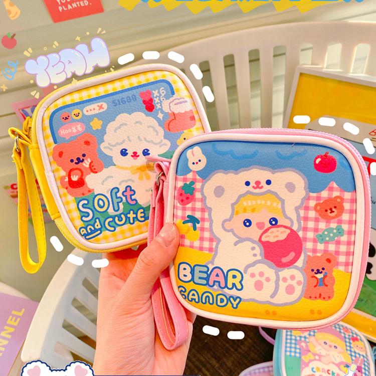 Creative Cartoon Girl Heart Cosmetic Bag Cute Waterproof Portable Carry-on Storage Bags & Cases
Creative Cartoon Girl Heart Cosmetic Bag Cute Waterproof Portable Carry-on Storage Bags & Cases