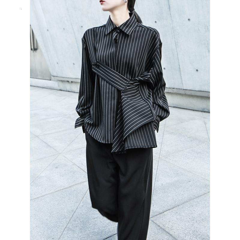 Women's Blouses & Shirts Women Black White Striped Asymmetrical Big Size Blouse Lapel Long Sleeve Loose Fit Shirt Fashion Spring Autumn 2021
Women's Blouses & Shirts Women Black White Striped Asymmetrical Big Size Blouse Lapel Long Sleeve Loose Fit Shirt Fashion Spring Autumn 2021