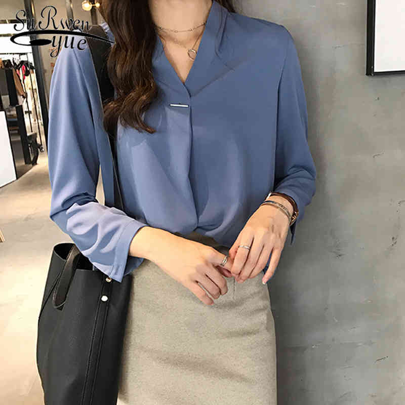 Solid V-neck Shirt Women Chiffon Blouse Fashion Womens Tops and Blouses 3XL 4XL Plus Size Casual 1681 50 210521, White
Solid V-neck Shirt Women Chiffon Blouse Fashion Womens Tops and Blouses 3XL 4XL Plus Size Casual 1681 50 210521, White