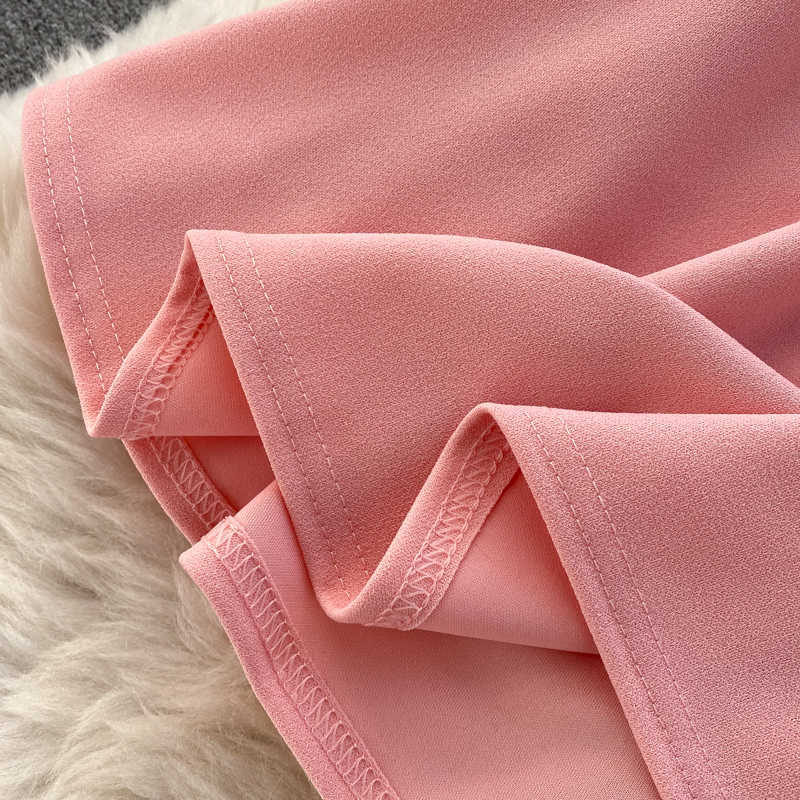 DEAT Summer Arrivals Solid Color Short Sleeve V-neck Open Back Waist A-line Dress MZ694 210709