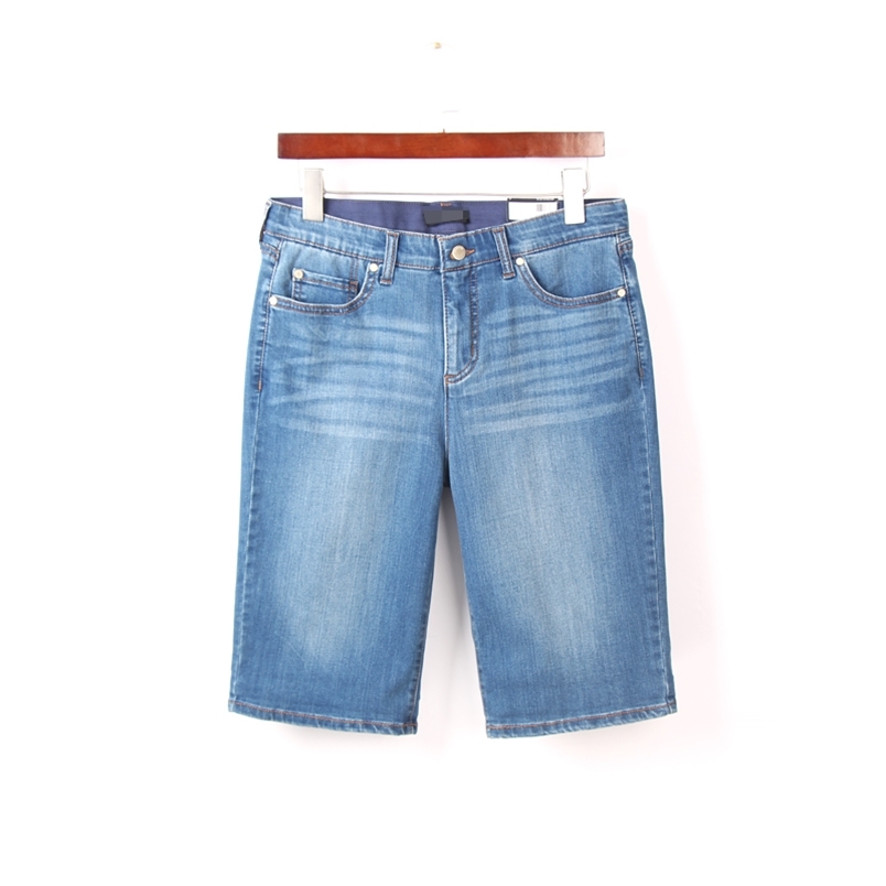 Plus size women fashion straight style water wash knee length casual jeans female trendy color vintage jean denim bottom 210708, Dark blue
Plus size women fashion straight style water wash knee length casual jeans female trendy color vintage jean denim bottom 210708, Dark blue