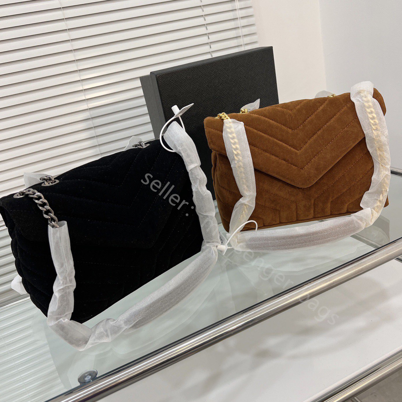 Cloud lou Frosted bag soft Lady shoulder women messenger top luxury designer Chain fashion hasp cross body handbags wallets flap totes Envelope high quality purse, Color q
Cloud lou Frosted bag soft Lady shoulder women messenger top luxury designer Chain fashion hasp cross body handbags wallets flap totes Envelope high quality purse, Color q