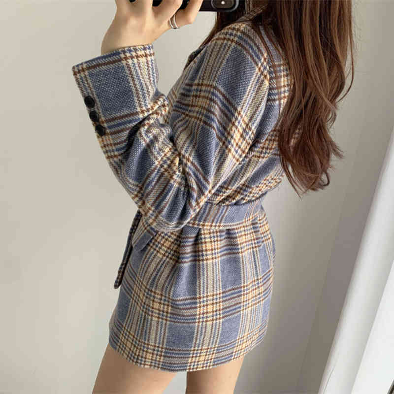 Comelsexy Winter Woolen Plaid Women's Jacket Sashes Vintage Single Button Coats Pocket Long Sleeve Female Outwear 210515