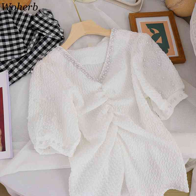 V Neck Pearl Beading Blusas Fashion Women Blouses Solid Pleated Short Sleeve Shirt Korean Ins Lady Office Shirts 210519