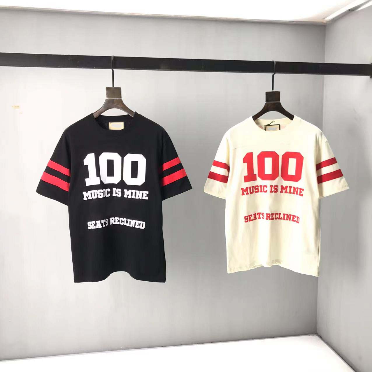 2021ss spring and summer new high grade cotton printing short sleeve round neck panel T-Shirt Size: -l-xl-xxl-xxxl Color: black white Bc52d7
2021ss spring and summer new high grade cotton printing short sleeve round neck panel T-Shirt Size: -l-xl-xxl-xxxl Color: black white Bc52d7