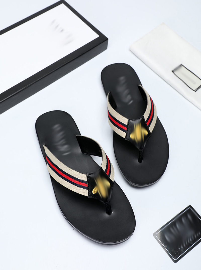 2021 Designer luxurys slippers men sandals fashion beach shoes flip flops flat non-slip classical hole slipper with box size 39-45 -G170, Black
2021 Designer luxurys slippers men sandals fashion beach shoes flip flops flat non-slip classical hole slipper with box size 39-45 -G170, Black