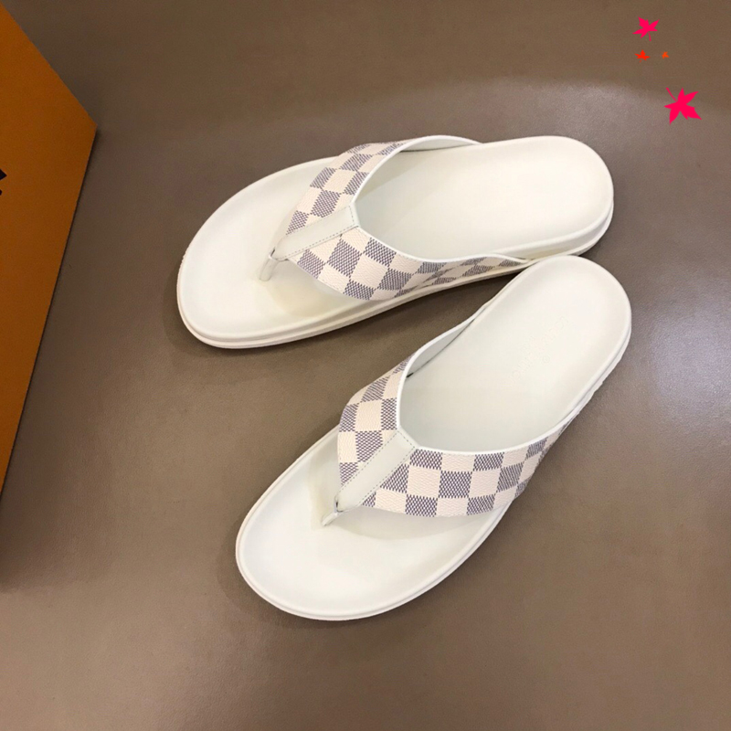 2021 Slipper Designer Slide Summer sandals Fashion Men Beach Indoor Flat Flip Flops Leather luxurys Shoes mens Slippers with box Size 39-45 -H63, White
2021 Slipper Designer Slide Summer sandals Fashion Men Beach Indoor Flat Flip Flops Leather luxurys Shoes mens Slippers with box Size 39-45 -H63, White