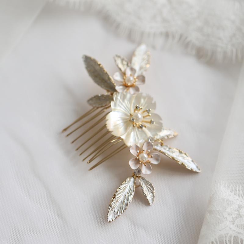 Hair Clips & Barrettes Vintage Luxury Wedding Bride Comb Prom Bridal Accessories Tocados De Mujer Para Boda, Golden;silver
Hair Clips & Barrettes Vintage Luxury Wedding Bride Comb Prom Bridal Accessories Tocados De Mujer Para Boda, Golden;silver