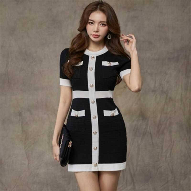 Summer Korean Knitted Women Mini Dress Elegant Ladies Single-breasted Bodycon Vestidos 210519, Pink
Summer Korean Knitted Women Mini Dress Elegant Ladies Single-breasted Bodycon Vestidos 210519, Pink