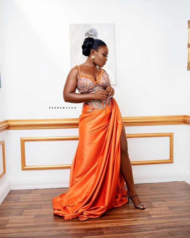 2022 Plus Size Arabic Aso Ebi Orange Lace Beaded Prom Dresses High Split Sexy Evening Formal Party Second Reception Bridesmid Birthday Gowns Dress ZJ2