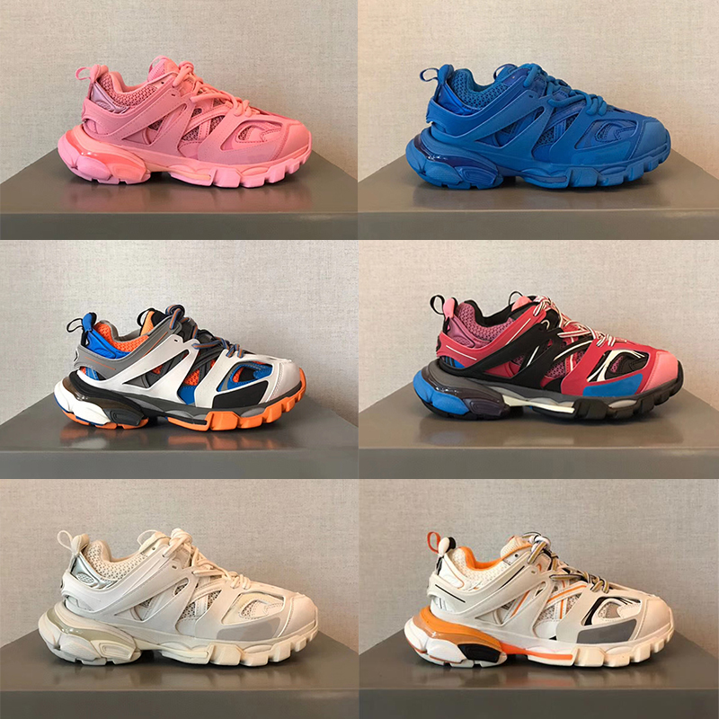 Designer Track 3.0 Sneakers Mens Womens Runners Shoe 19FW Black Thick Bottomed platform Sports Casual shoes trainers sneaker 35-45, Socks
Designer Track 3.0 Sneakers Mens Womens Runners Shoe 19FW Black Thick Bottomed platform Sports Casual shoes trainers sneaker 35-45, Socks