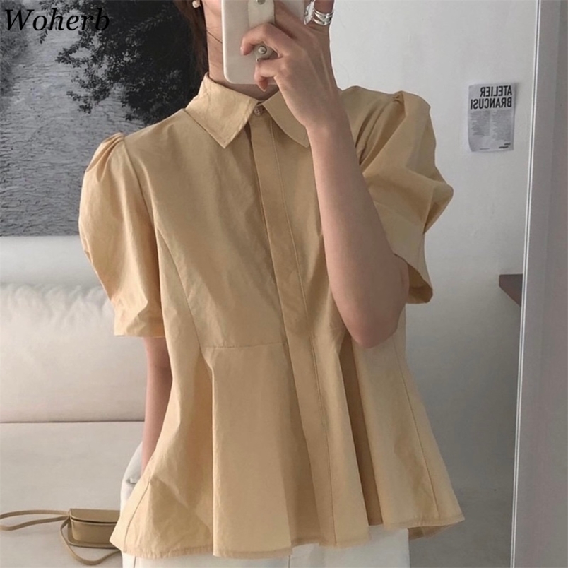 Korean Summer Fashion Elegant Blouse Vintage Short Puff Sleeve Shirt Loose Pleated Chic Solid Office Lady Tops Blusas 210519, Black
Korean Summer Fashion Elegant Blouse Vintage Short Puff Sleeve Shirt Loose Pleated Chic Solid Office Lady Tops Blusas 210519, Black