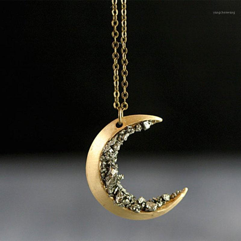 Chains Crushed Crystal Gold Crescent Moon Necklace Vintage Charm Long Necklaces For Women Female Statement Chain Jewelry
Chains Crushed Crystal Gold Crescent Moon Necklace Vintage Charm Long Necklaces For Women Female Statement Chain Jewelry