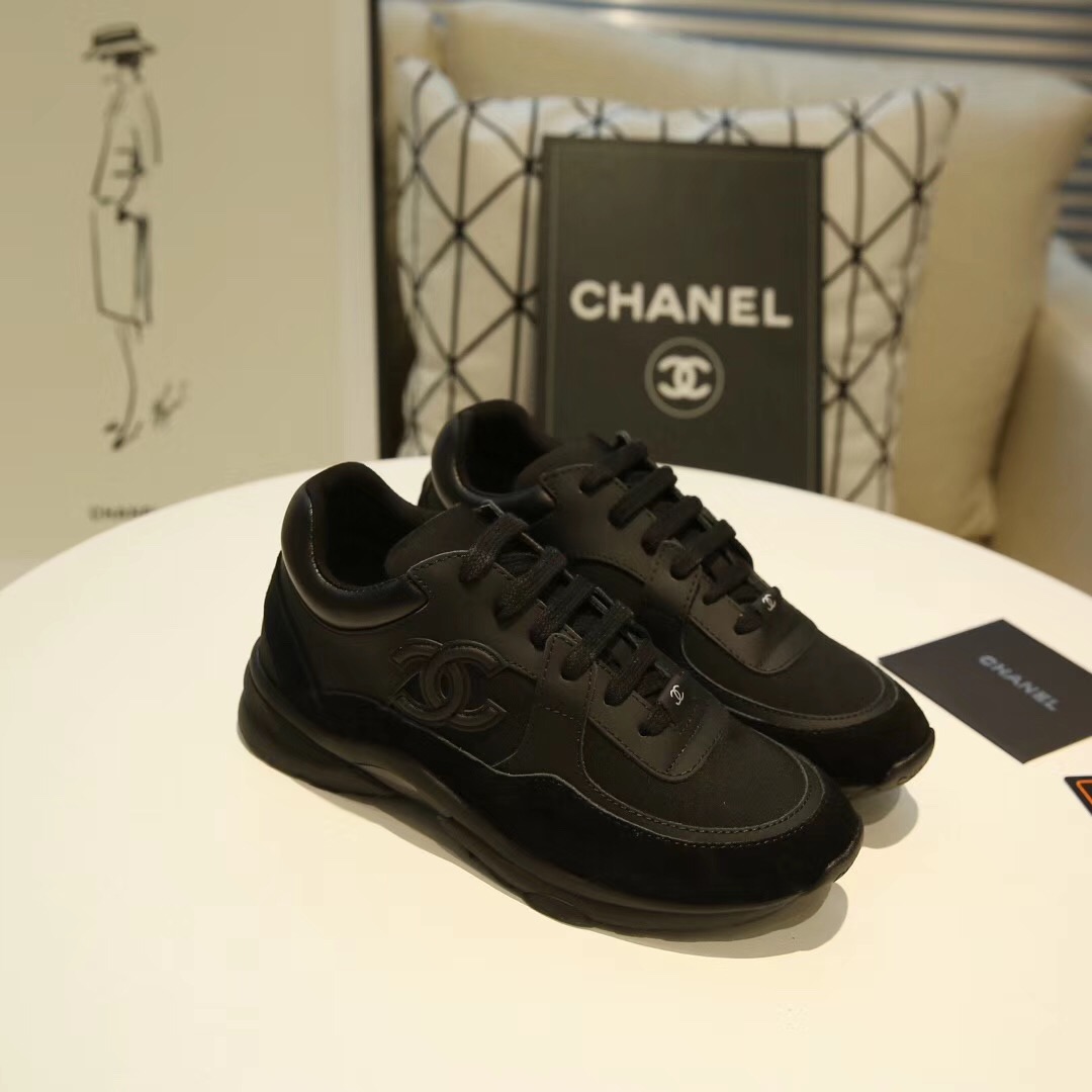Mens Designer Calfskin Sneaker Women Platform Shoes Black Suede Nylon Men Vintage Basketball Sneaker Leather Fashion Trainers with Box US5-11 W6, Sock
Mens Designer Calfskin Sneaker Women Platform Shoes Black Suede Nylon Men Vintage Basketball Sneaker Leather Fashion Trainers with Box US5-11 W6, Sock
