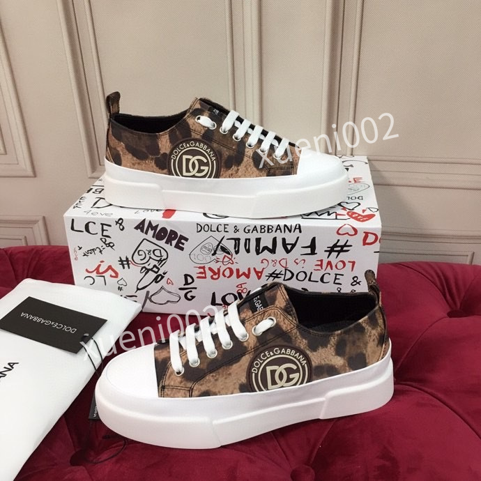 2021 high quality designer boots men women shoes leather espadrilles flats platform oversized casual espadrille sole sneakers 35-45, 08
2021 high quality designer boots men women shoes leather espadrilles flats platform oversized casual espadrille sole sneakers 35-45, 08