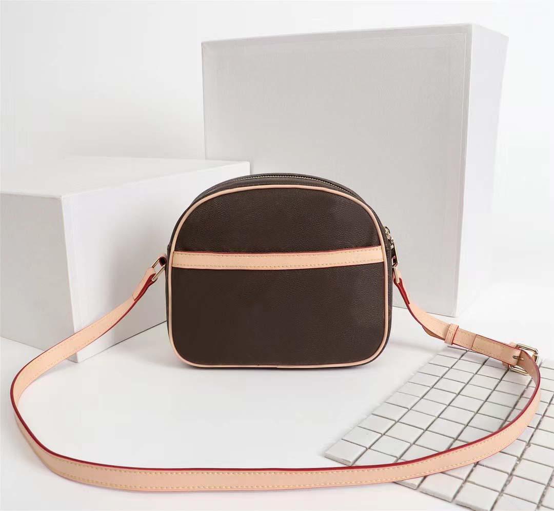 Luxury designer fashion shoulder bags envelope bag handbag high-quality ladies belt letter mobile wallet messenger wallets classic full match, Brown#60235
Luxury designer fashion shoulder bags envelope bag handbag high-quality ladies belt letter mobile wallet messenger wallets classic full match, Brown#60235