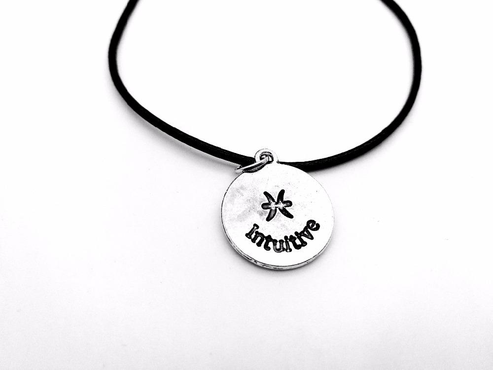 Pendant Necklaces Zodiac Pisces Necklace Signs 12 Constellation Rope Horoscope Disc Fish Intuitive Letter Leather
Pendant Necklaces Zodiac Pisces Necklace Signs 12 Constellation Rope Horoscope Disc Fish Intuitive Letter Leather