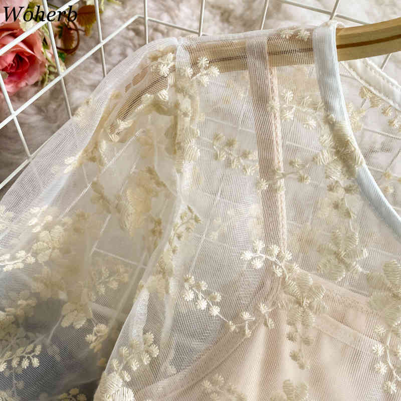 Blusas Mujer De Moda Summer Korean Blouses Elegant Puff Sleeve Crochet Hollow Lace Shirt Slim Two Piece Sets Women 210519