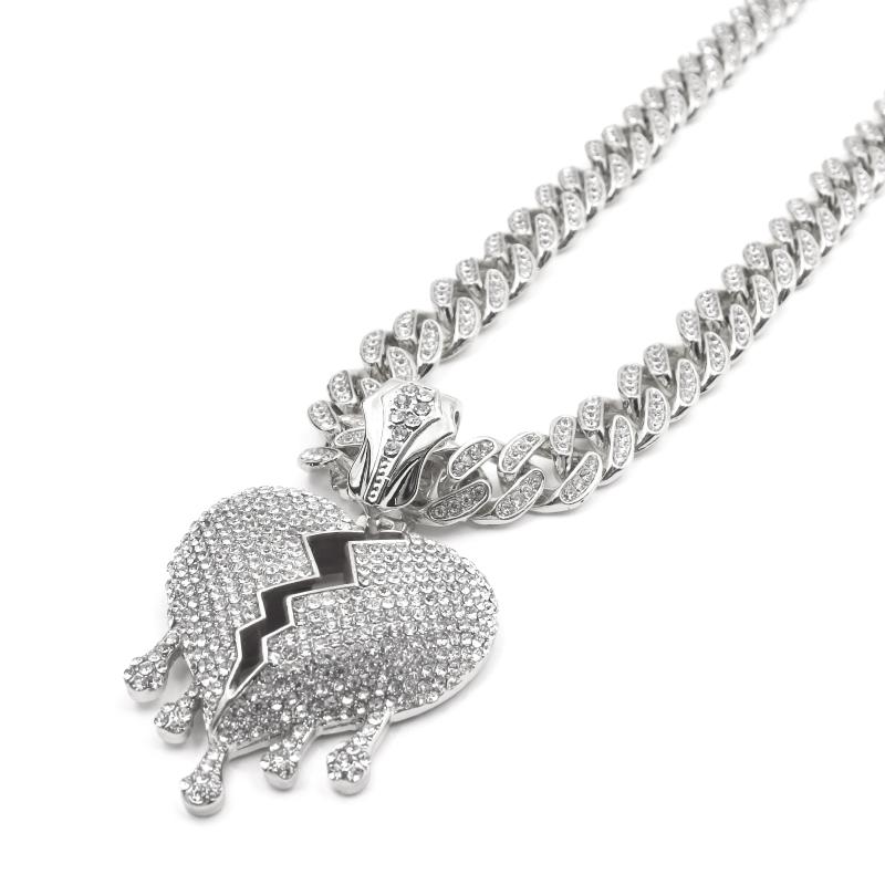 Pendant Necklaces 2021 Fashion Rhinestone 13MM Cuban Link Chain Broken Heart Pendants Hip Hop Gold Silver Color Necklace Women Jewelry Gift
Pendant Necklaces 2021 Fashion Rhinestone 13MM Cuban Link Chain Broken Heart Pendants Hip Hop Gold Silver Color Necklace Women Jewelry Gift