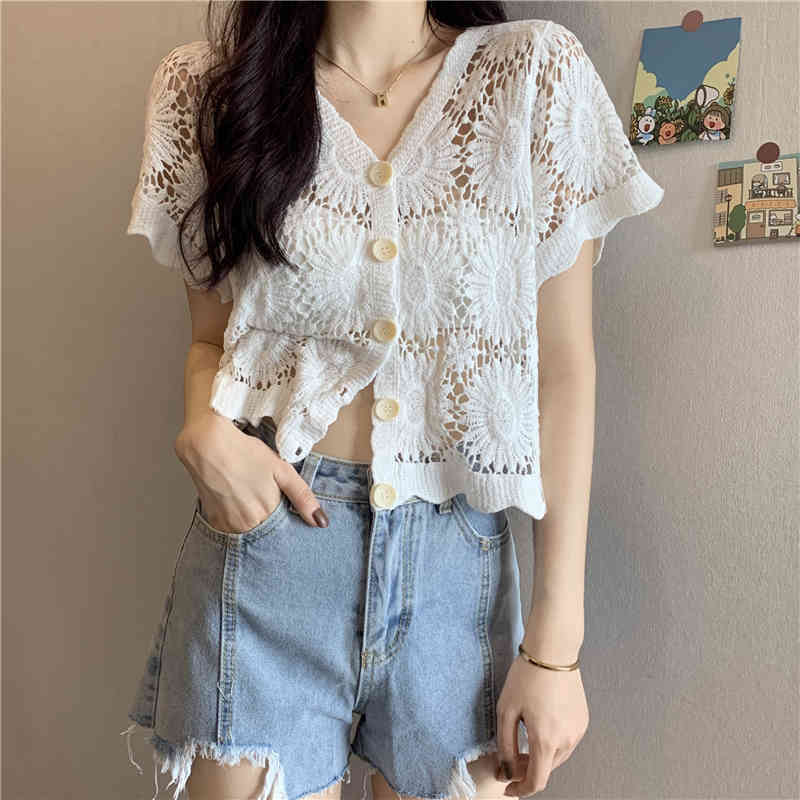 Korean vintage Casual Hook Flower Hollow Out Cardigan Elegant V-Neck Single Breasted Women's Summer Short Sleeve Chic Top 210519