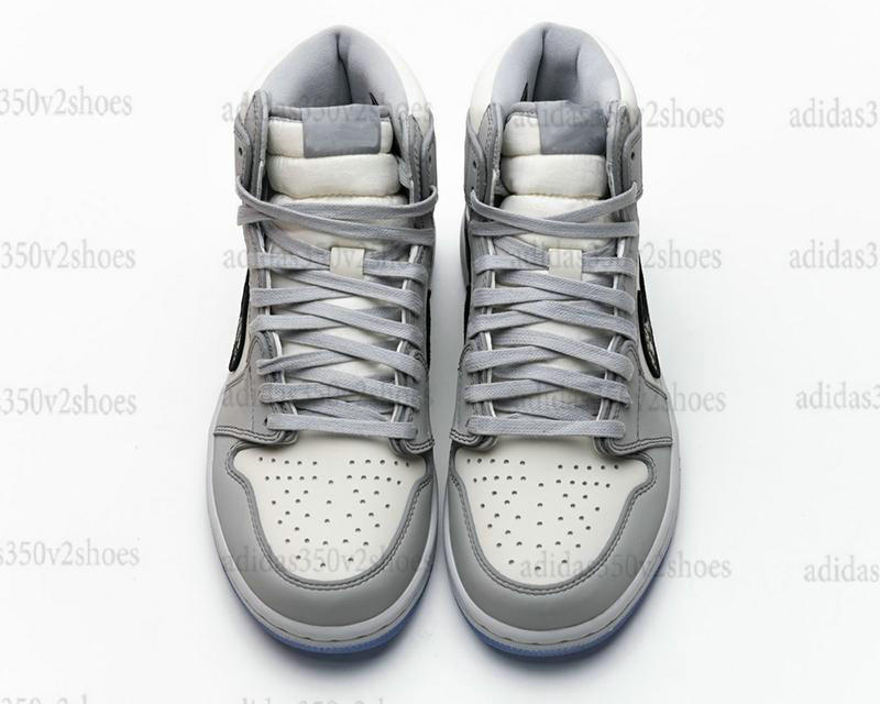 Oblique 1 High Wolf Grey Jumpman Mens Basketball Shoes 1s Low Sail Photon Dust White Women Sports Trainer Luxury Sneakers
Oblique 1 High Wolf Grey Jumpman Mens Basketball Shoes 1s Low Sail Photon Dust White Women Sports Trainer Luxury Sneakers