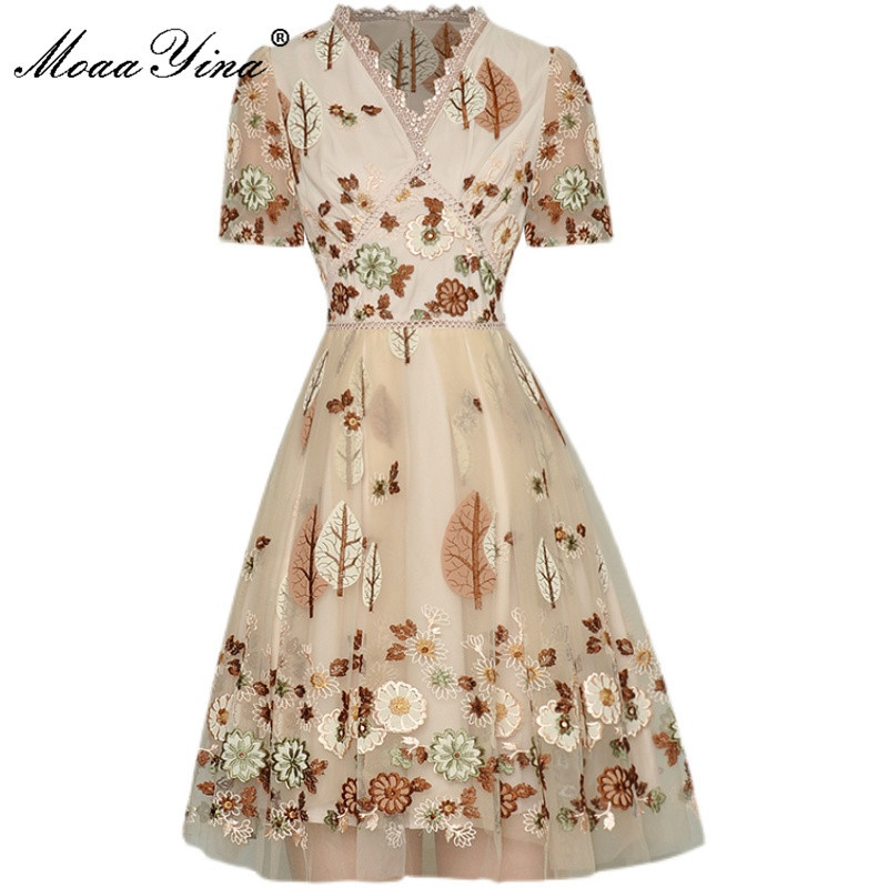 Women's Summer Vintage Mesh Dress Fashion Designer Elegant V-neck Short sleeve Embroidered Party Mini 210524, Apricot
Women's Summer Vintage Mesh Dress Fashion Designer Elegant V-neck Short sleeve Embroidered Party Mini 210524, Apricot