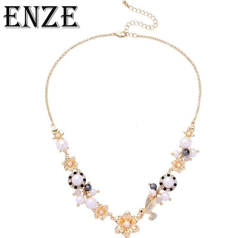 Pendant Necklaces ENZE Woman Necklace Retro Flower White Imitation Pearl Korea Exquisite Clavicle Chain 2021 Accessories Fashion Jewelry
Pendant Necklaces ENZE Woman Necklace Retro Flower White Imitation Pearl Korea Exquisite Clavicle Chain 2021 Accessories Fashion Jewelry