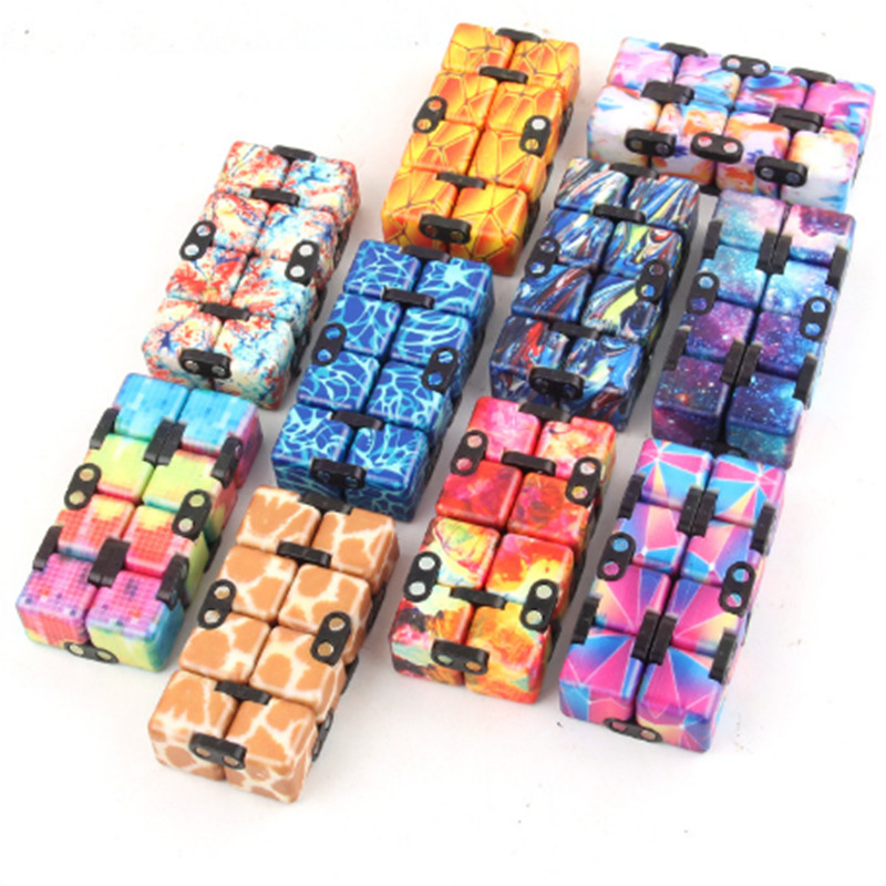 Party Favor Infinity Magic Cube Creative Fitget toys Antistress Office Flip Cubic Puzzle Mini Blocks Decompression Toy
Party Favor Infinity Magic Cube Creative Fitget toys Antistress Office Flip Cubic Puzzle Mini Blocks Decompression Toy