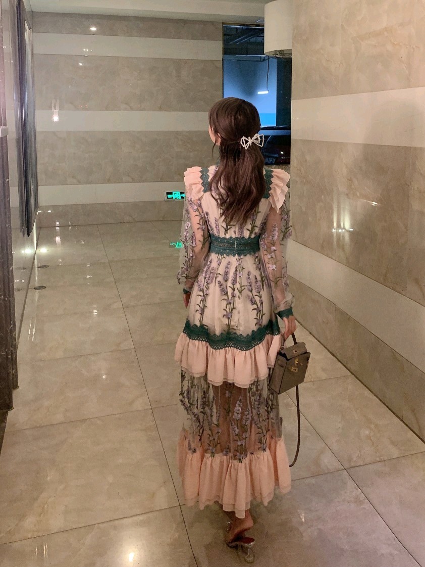 Spring Women Party Dress Elegant Sweet Floral Embroidery Lace Patchwork Mesh Ruffles V Neck Casual Maxi Vestidos 210519